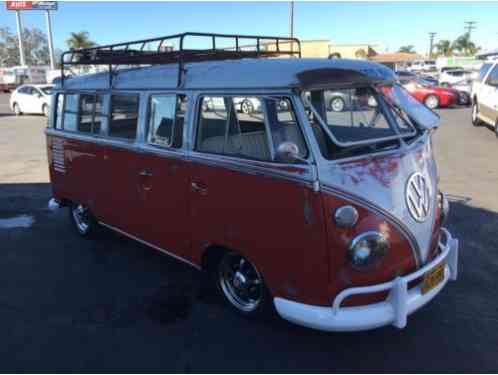 Volkswagen Bus/Vanagon 15 window (1962)