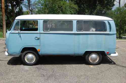 Volkswagen Bus/Vanagon (1969)