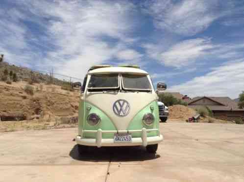 Volkswagen Bus/Vanagon (1961)