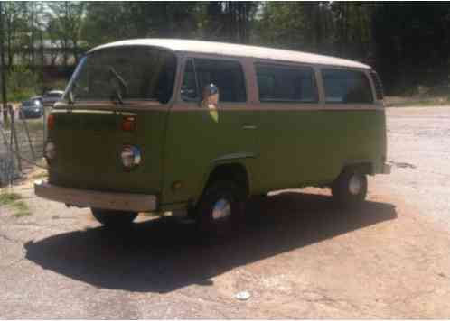 Volkswagen Bus/Vanagon (1979)