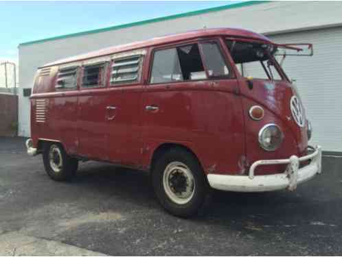 Volkswagen Bus/Vanagon (1963)