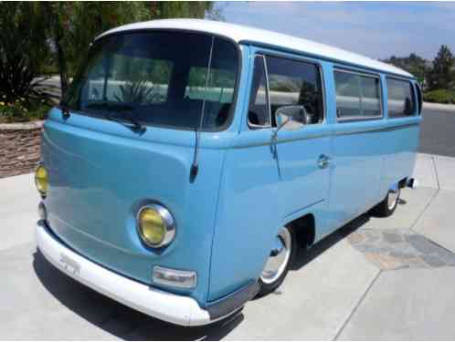 Volkswagen Bus/Vanagon (1970)