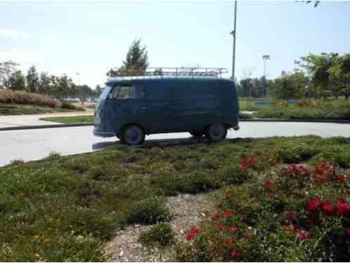 Volkswagen Bus/Vanagon Double Door (1956)