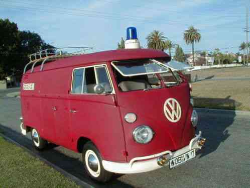 Volkswagen Bus/Vanagon (1966)