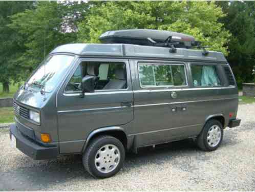 Volkswagen Bus/Vanagon (1988)