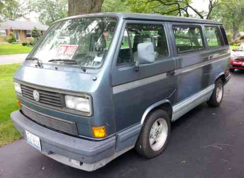 Volkswagen Bus/Vanagon (1989)