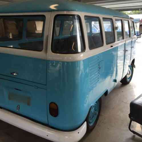 Volkswagen Bus/Vanagon (1973)