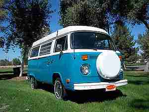 Volkswagen Bus/Vanagon Pop-top (1974)