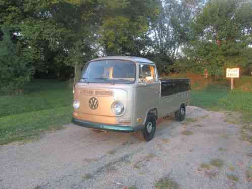 1971 Volkswagen Bus/Vanagon