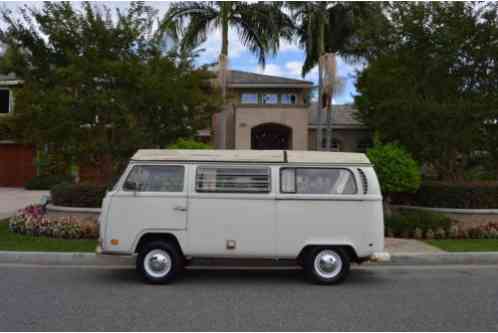 Volkswagen Bus/Vanagon (1971)