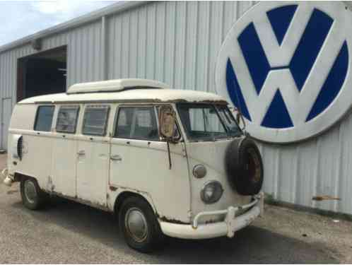 Volkswagen Bus/Vanagon (1965)