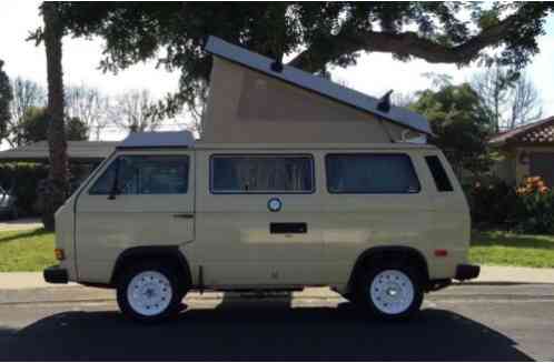 Volkswagen Bus/Vanagon (1984)