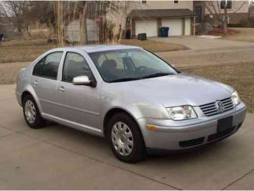 Volkswagen Jetta (2003)