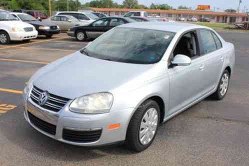 Volkswagen Jetta Jetta S (2009)