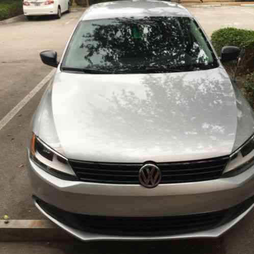 Volkswagen Jetta SE (2014)