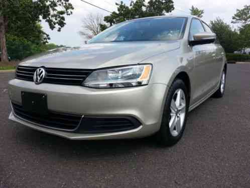 Volkswagen Jetta (2013)