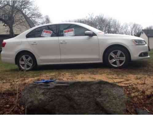 Volkswagen Jetta TDI (2012)