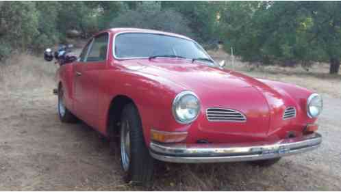 Volkswagen Karmann Ghia (1974)