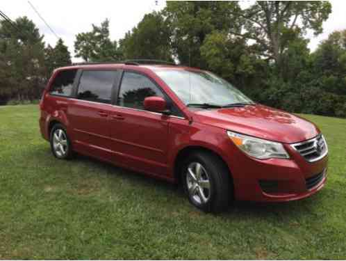 Volkswagen Routan (2009)