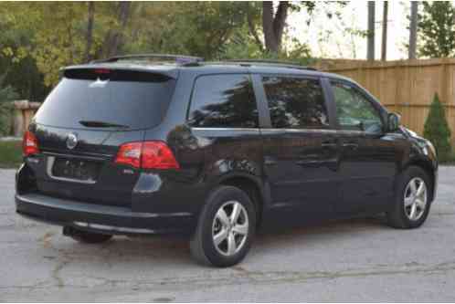 Volkswagen Routan SEL PREMIUM (2009)