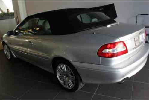 Volvo C70 (2004)