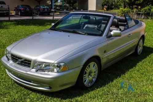 Volvo C70 BRAND NEW CONVERTIBLE (2004)