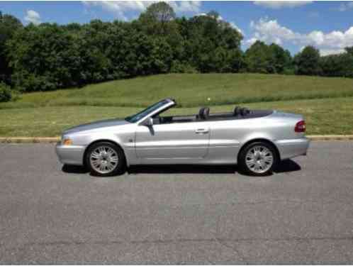 Volvo C70 Convertible (2004)