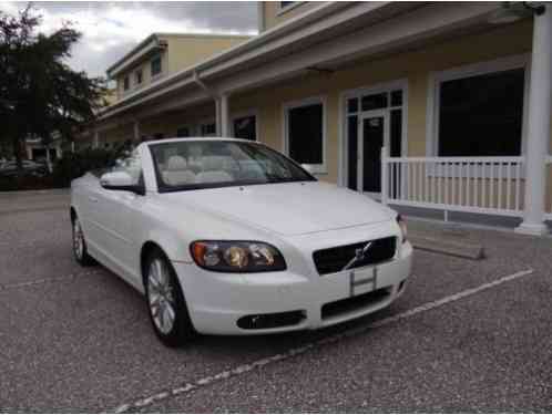 Volvo C70 CONVERTIBLE (2009)