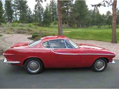 Volvo P1800 (1961)