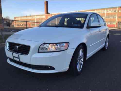 Volvo S40 (2010)