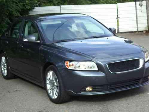 Volvo S40 (2010)