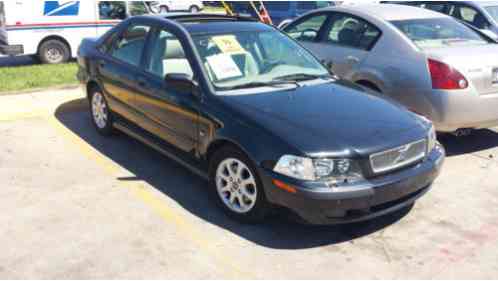 2002 Volvo S40