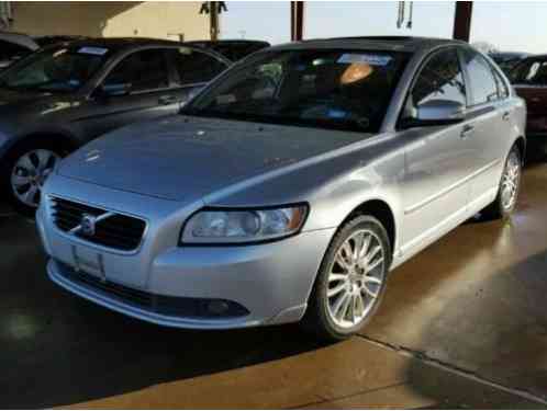 Volvo S40 (2009)