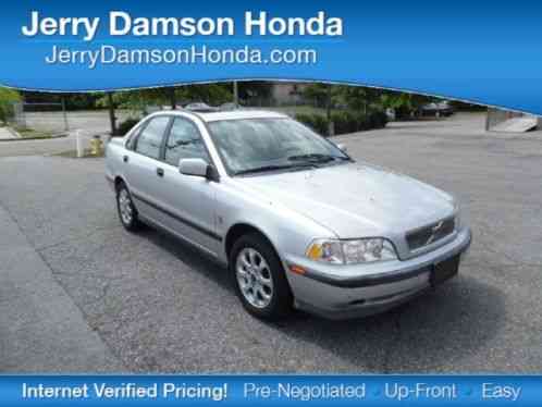 2000 Volvo S40 4dr