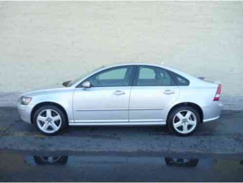 2005 Volvo S40 T5 AWD