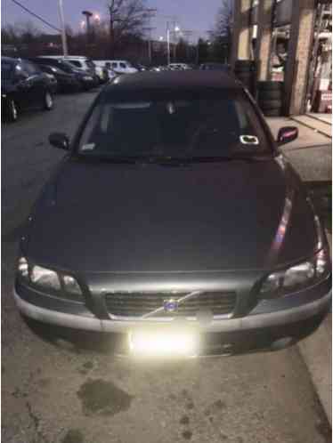 Volvo S60 (2004)