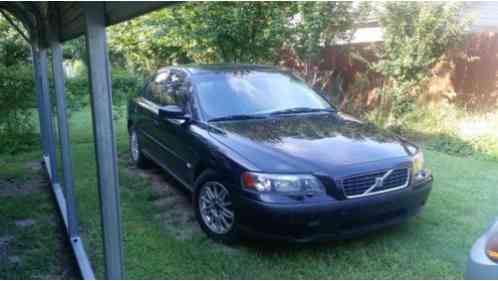 2004 Volvo S60