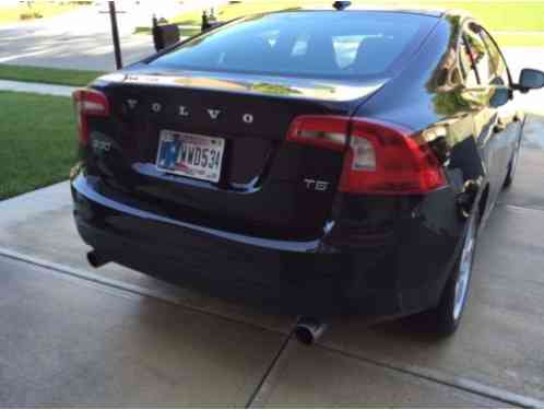 Volvo S60 (2012)