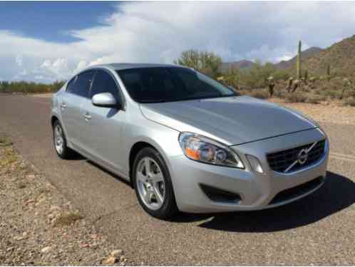 Volvo S60 (2012)