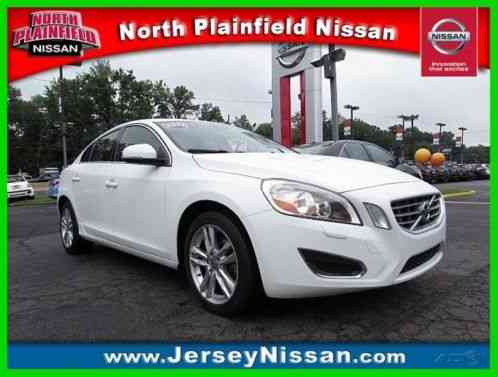 Volvo S60 T5 w/Moonroof (2012)