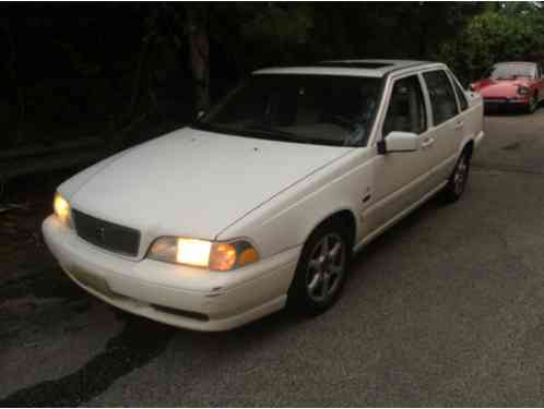 1998 Volvo S70 GLT