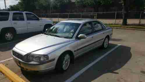 2001 Volvo S80