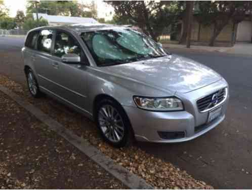 Volvo V50 (2011)