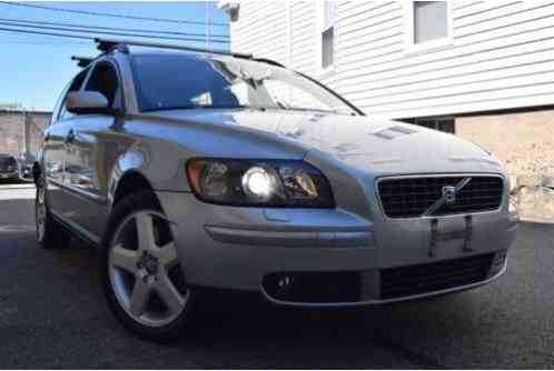 2006 Volvo V50 T5 AWD 4dr Wagon