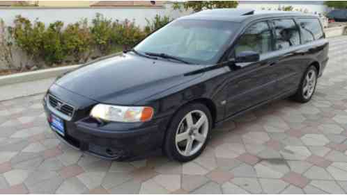 2004 Volvo V70 R