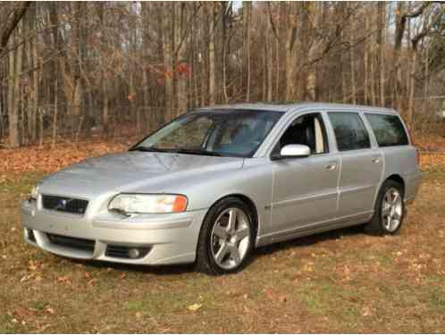 Volvo V70 V70- R AWD WAGON (2005)