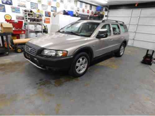 Volvo XC (Cross Country) Cross (2002)