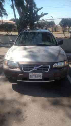 2004 Volvo XC70