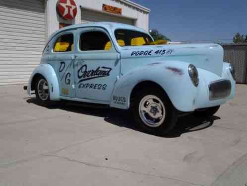 Willys 4 door sedan (1937)