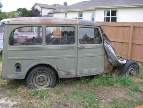 Willys 4 wheel drive wagon (1949)